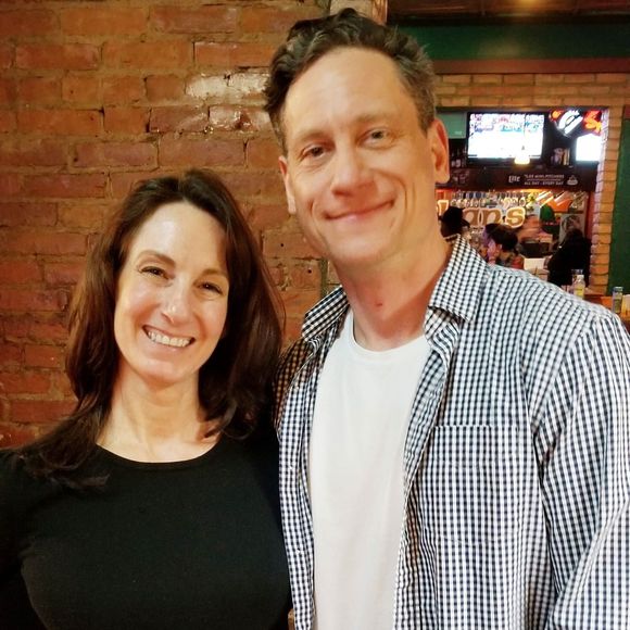 Meet your Posher, Amanda - Picture 1 of 1